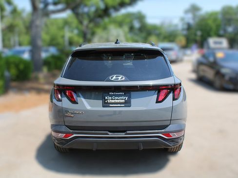 Used 2024 Hyundai Tucson SEL FWD image 8