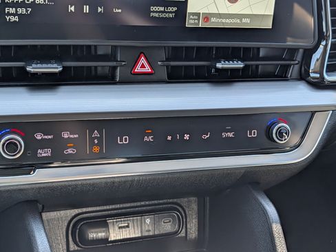 Certified 2023 Kia Sportage EX AWD/4WD image 23