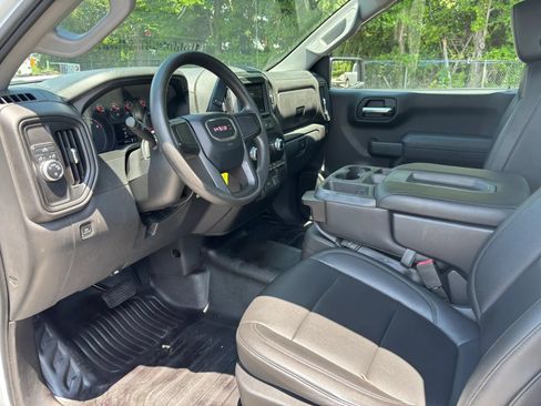 Used 2020 GMC Sierra 1500 2WD Regular Cab image 11