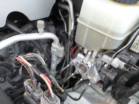 Used 2013 Toyota Land Cruiser image 18