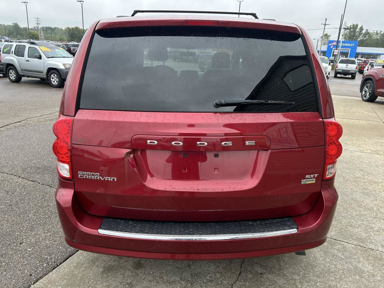 Used 2014 Dodge Grand Caravan SXT FWD image 6