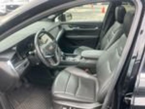 Used 2023 Cadillac XT5 Premium Luxury image 9
