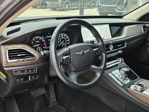 Used 2021 Genesis G90 5.0 Ultimate image 10