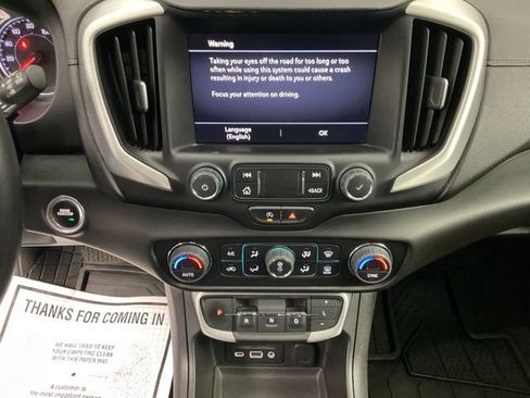 Certified 2023 GMC Terrain SLT w/ Elevation Edition AWD/4WD image 17