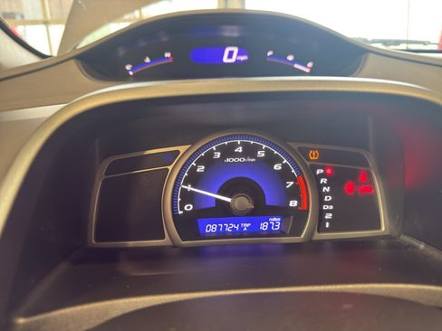 Used 2010 Honda Civic EX-L image 19