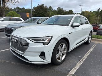 Used 2019 Audi e-tron Premium Plus video 1