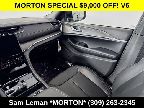 New 2025 Jeep Grand Cherokee Limited w/ Black Appearance Package AWD/4WD image 23