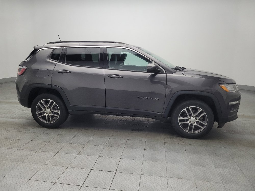 Used 2020 Jeep Compass Latitude AWD/4WD image 11