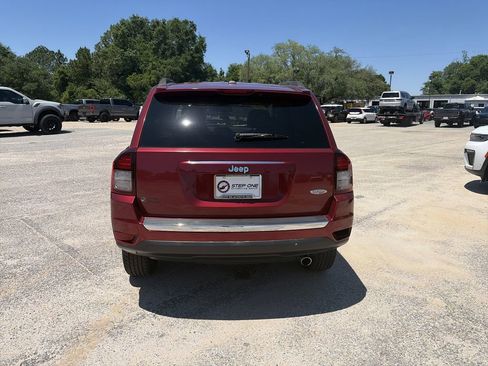 Used 2017 Jeep Compass High Altitude FWD image 5