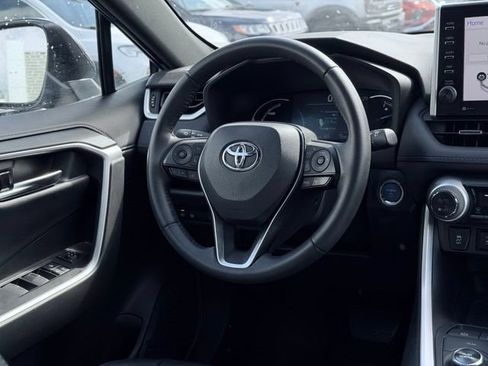 Used 2022 Toyota RAV4 XSE w/ XSE Grade Weather Package AWD/4WD image 27