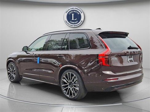 New 2026 Volvo XC90 B6 Ultra w/ Lounge Package image 3