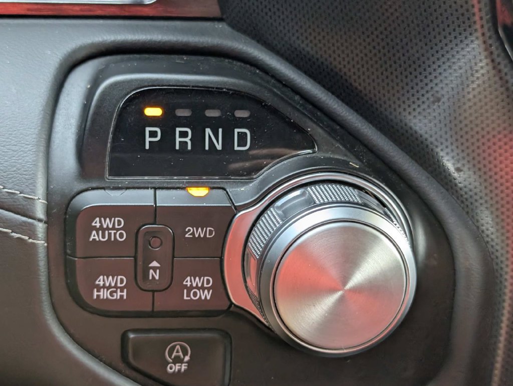 Used 2023 RAM 1500 Limited AWD/4WD image 23
