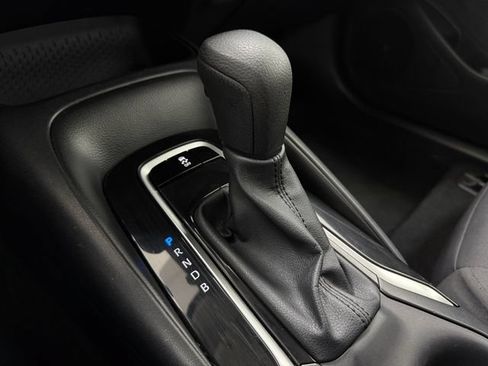 Used 2025 Toyota Corolla LE FWD image 20