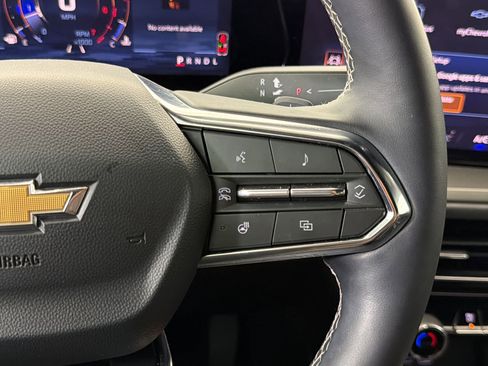 Used 2026 Chevrolet Traverse LT FWD image 27