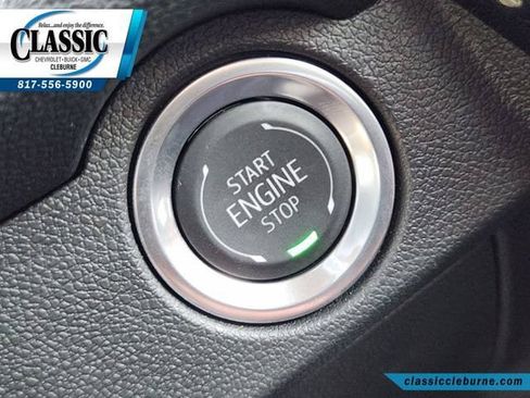 Used 2026 Chevrolet Traverse LT w/ Driver Confidence Package FWD image 22