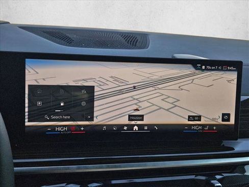 Used 2025 BMW X5 xDrive40i w/ Premium Package image 12