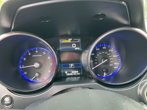 Used 2019 Subaru Outback 2.5i Limited w/ Popular Package #2 image 13