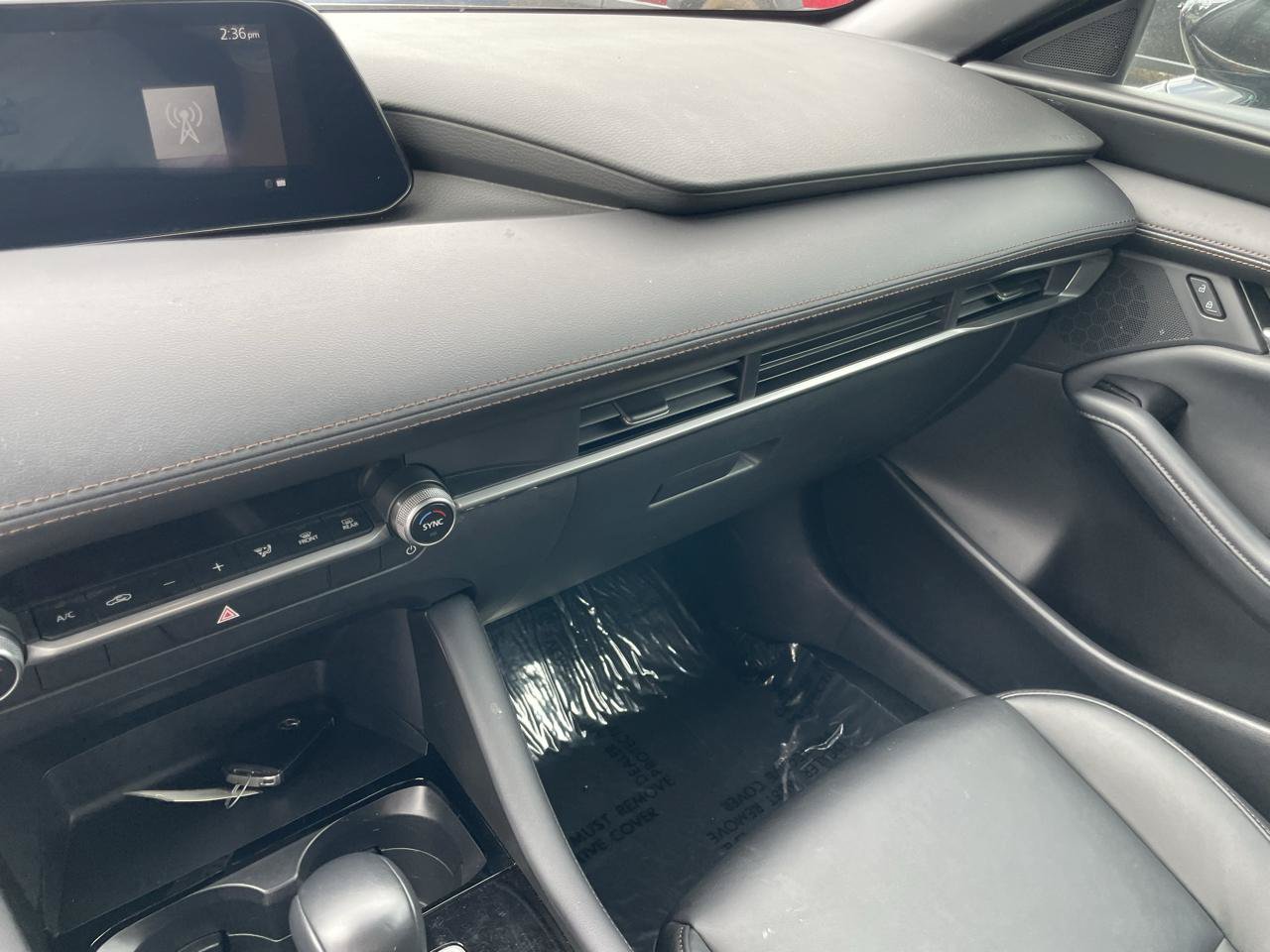 Used 2024 MAZDA MAZDA3 s FWD image 29