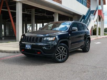 Used 2021 Jeep Grand Cherokee Trailhawk