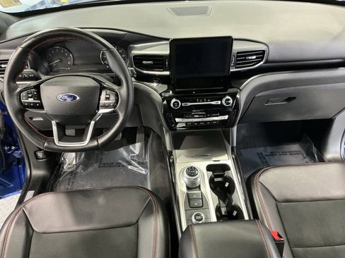 Used 2023 Ford Explorer ST-Line image 28