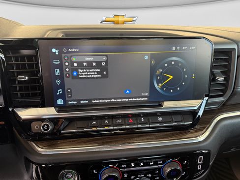 Used 2024 Chevrolet Silverado 1500 LT AWD/4WD image 27