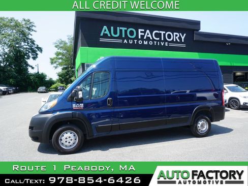 Used 2021 RAM ProMaster 2500 w/ Convenience Group FWD image 1