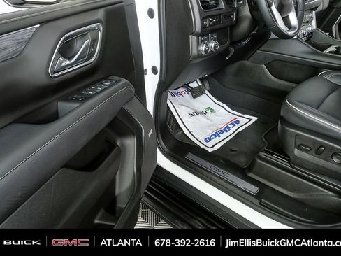 Certified 2023 GMC Yukon SLT image 9