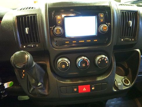 Used 2018 RAM ProMaster 1500 image 16