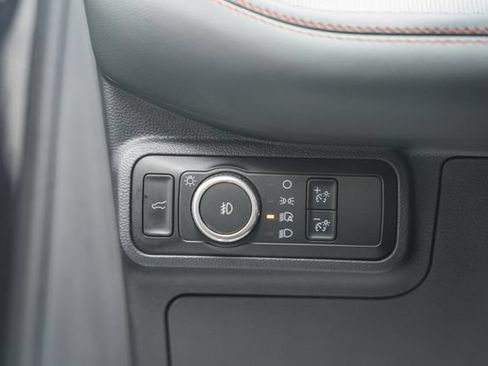 Used 2025 Ford Explorer ST-Line w/ ST-Line Street Pack AWD/4WD image 49