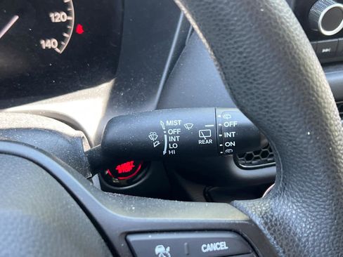 Used 2024 Honda HR-V LX image 19
