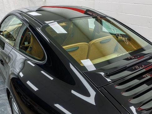 Used 2009 Porsche 911 Carrera 4S image 14