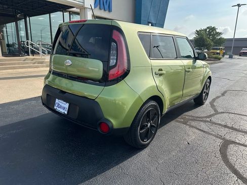 Used 2014 Kia Soul FWD image 5