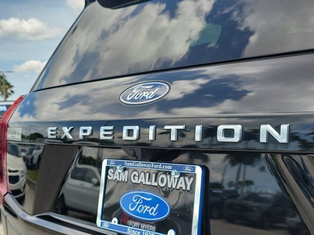 Certified 2025 Ford Expedition Active RWD image 11