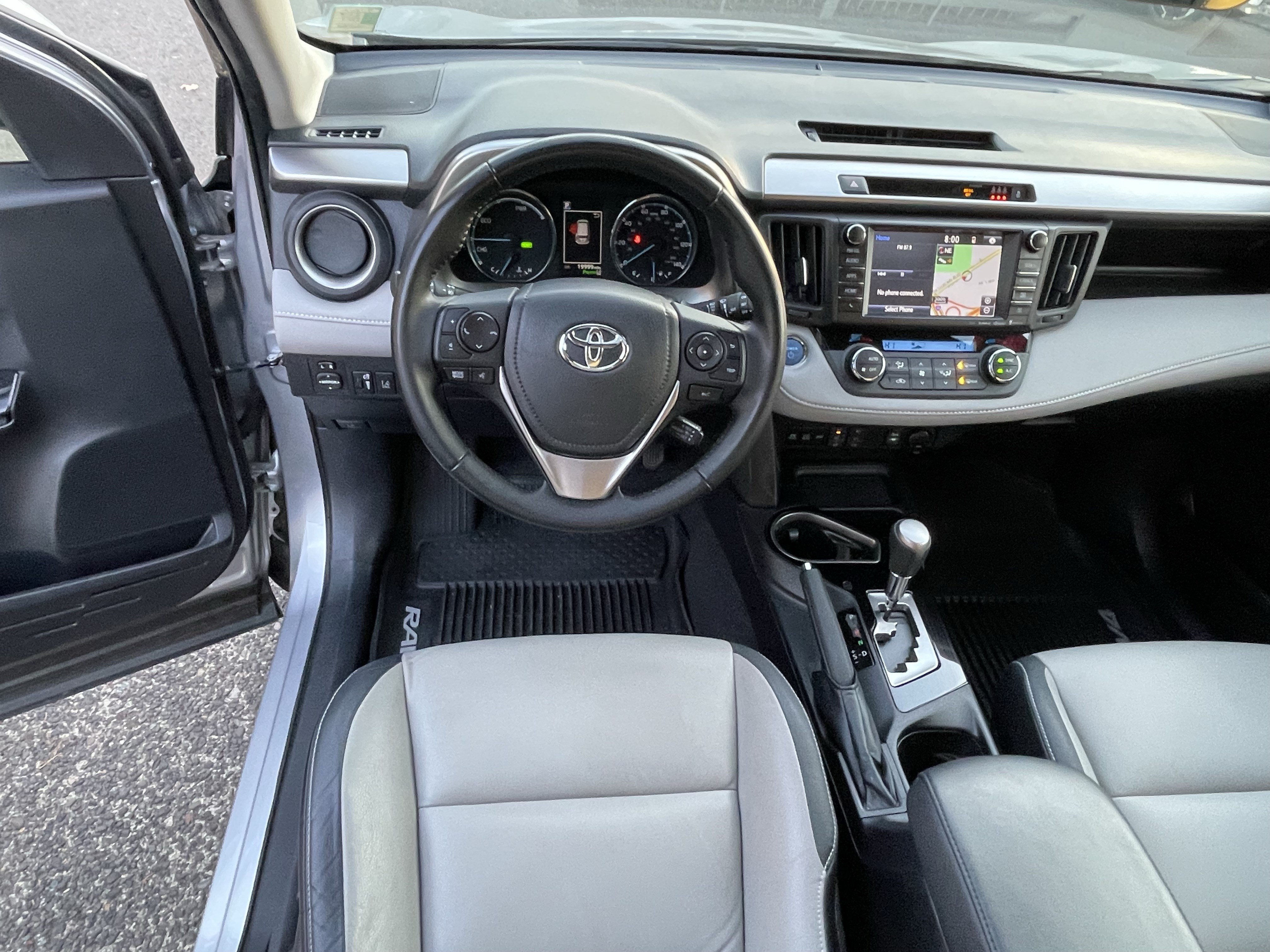 Used 2017 Toyota RAV4 Limited w/ All Weather Liner Package AWD/4WD image 11