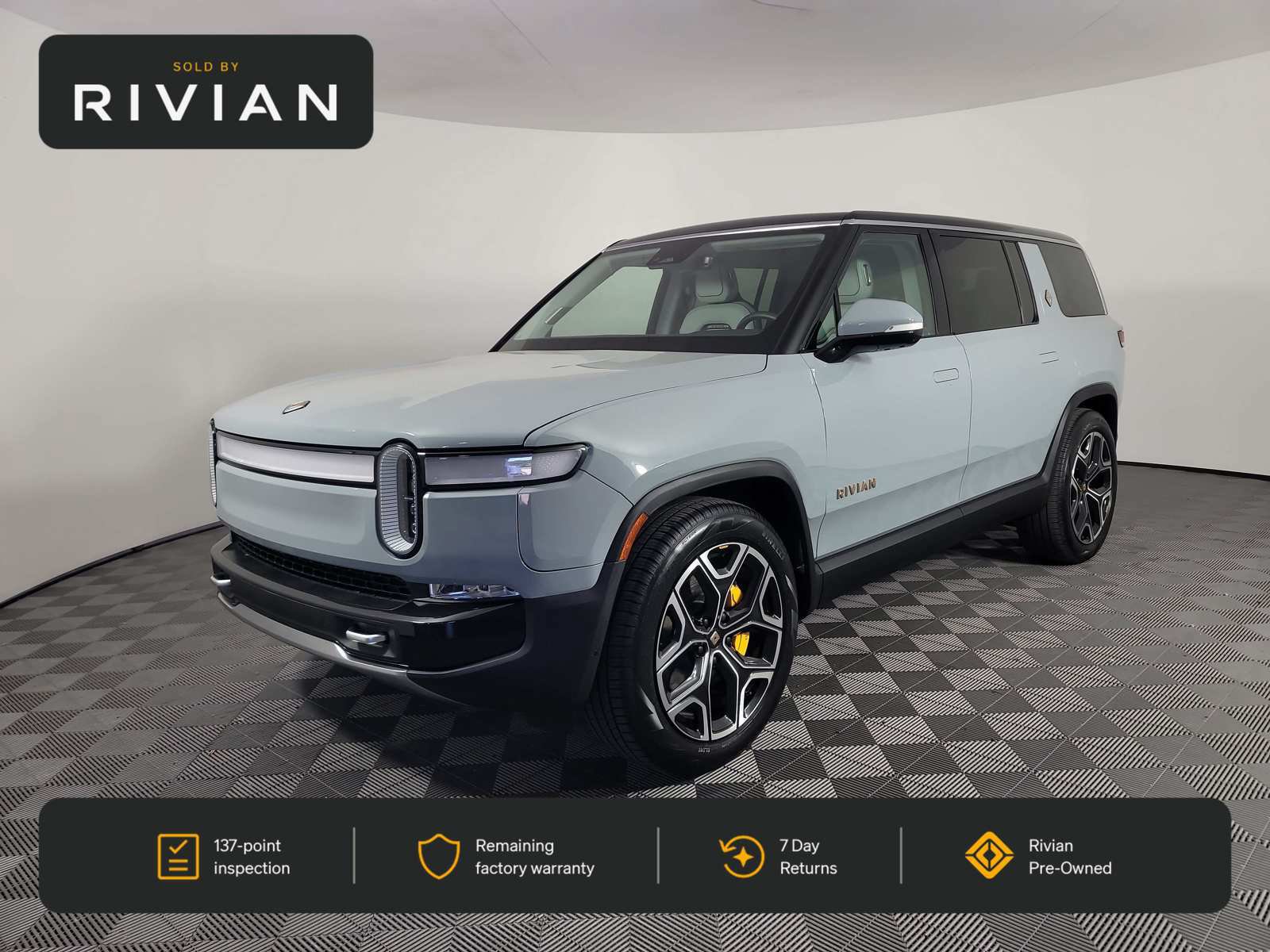 Used 2024 Rivian R1S Adventure Quad AWD/4WD image 1