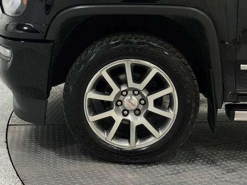 Used 2017 GMC Sierra 1500 Denali image 38