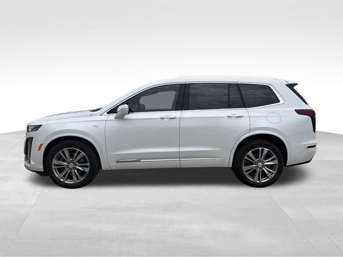 Used 2024 Cadillac XT6 Premium Luxury AWD/4WD image 16