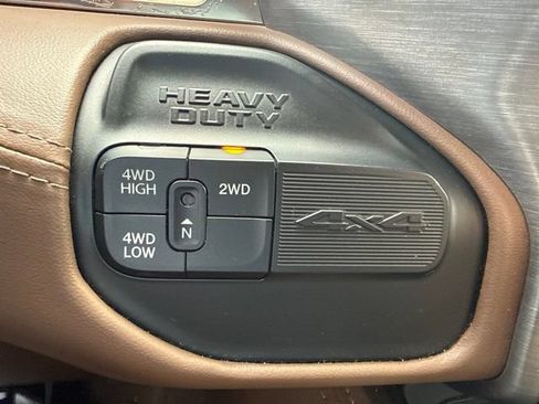 Used 2019 RAM 2500 Limited AWD/4WD image 29