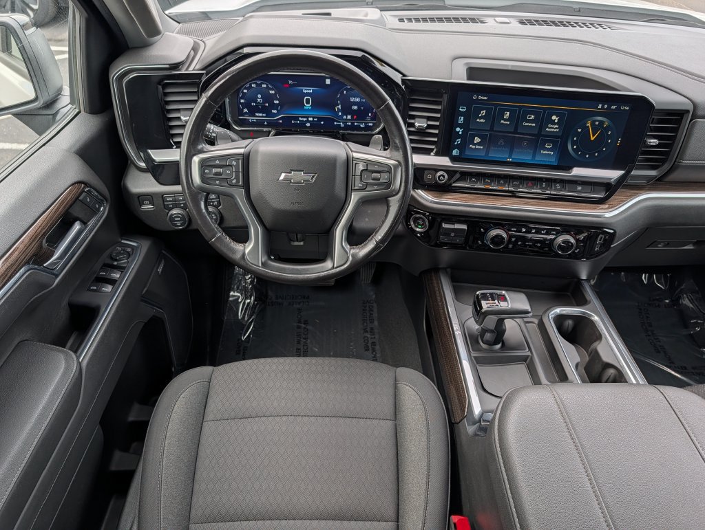 Used 2023 Chevrolet Silverado 1500 RST AWD/4WD image 18