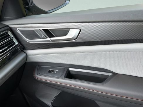 New 2026 Volkswagen Atlas Peak Edition AWD/4WD image 11