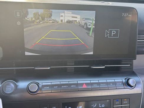 Used 2024 Hyundai Kona SEL w/ Convenience Package FWD image 9