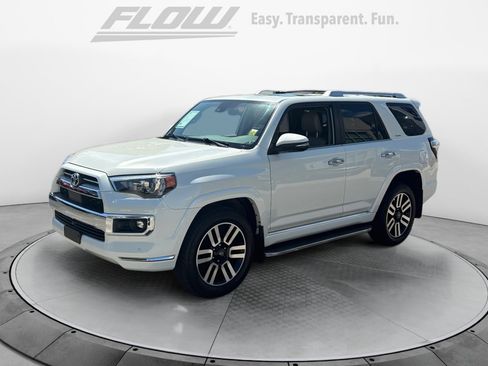 Used 2022 Toyota 4Runner Limited AWD/4WD image 4