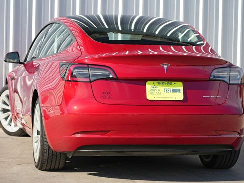 Used 2022 Tesla Model 3 Long Range image 6