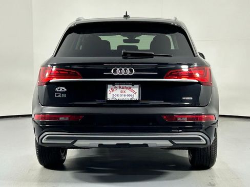 Used 2021 Audi Q5 2.0T Premium w/ Convenience Package image 6