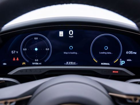 Certified 2021 Porsche Taycan Turbo S image 21