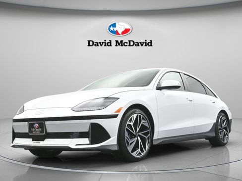 Used 2024 Hyundai Ioniq 6 SEL RWD image 29