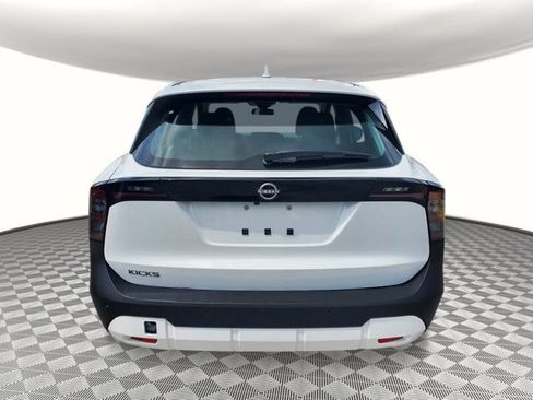 New 2026 Nissan Kicks S image 4