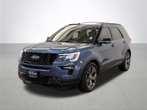 Used 2018 Ford Explorer Sport w/ Equipment Group 401A AWD/4WD image 2