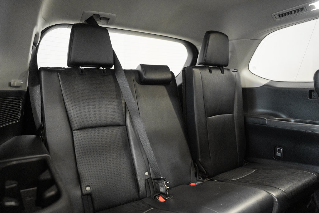 Used 2025 Toyota Grand Highlander AWD image 28