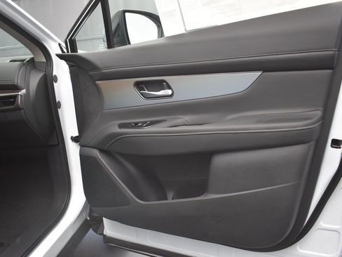 New 2025 Nissan Murano SL AWD/4WD image 24